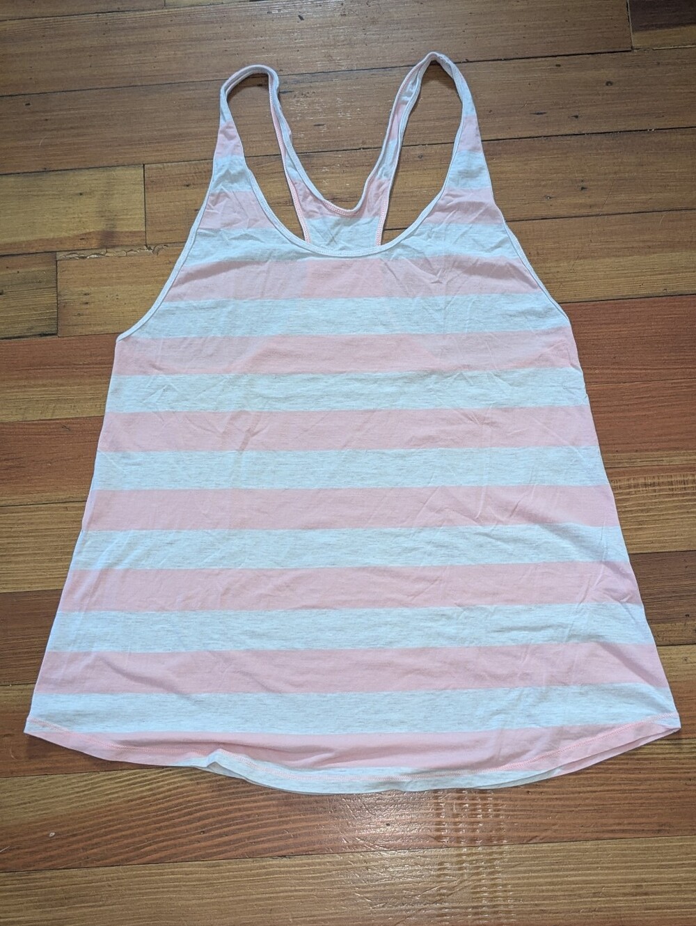 **LULULEMON  2 - Pack**                OM RACERBACK Tank & YOGI RACER Tank -12? - Picture 3 of 11